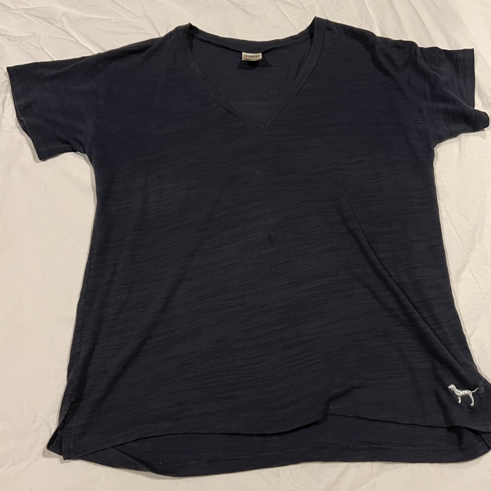 Pink/Victorias Secret tshirt, Never worn!